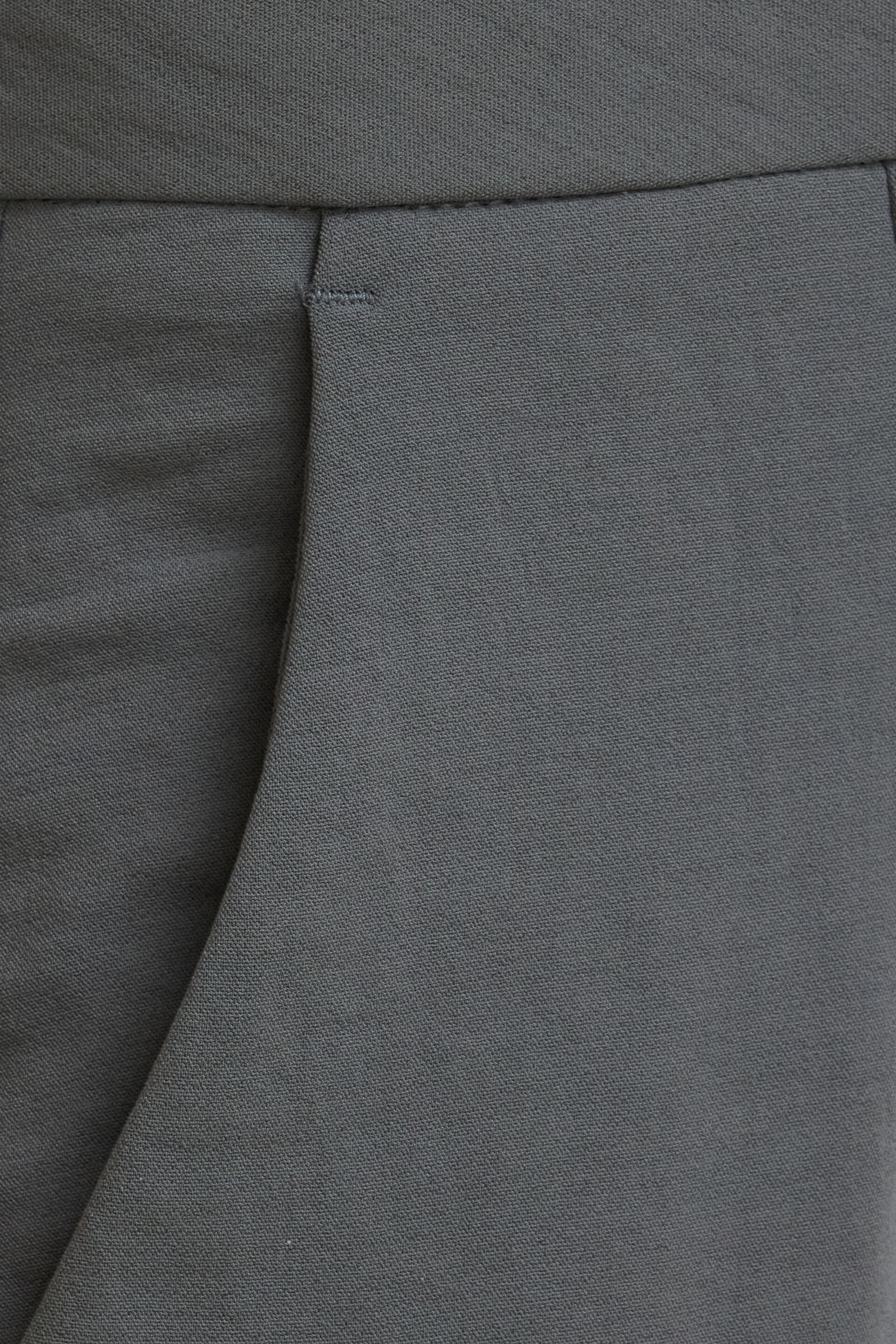 Yasmin Airflow Straight Leg Pants