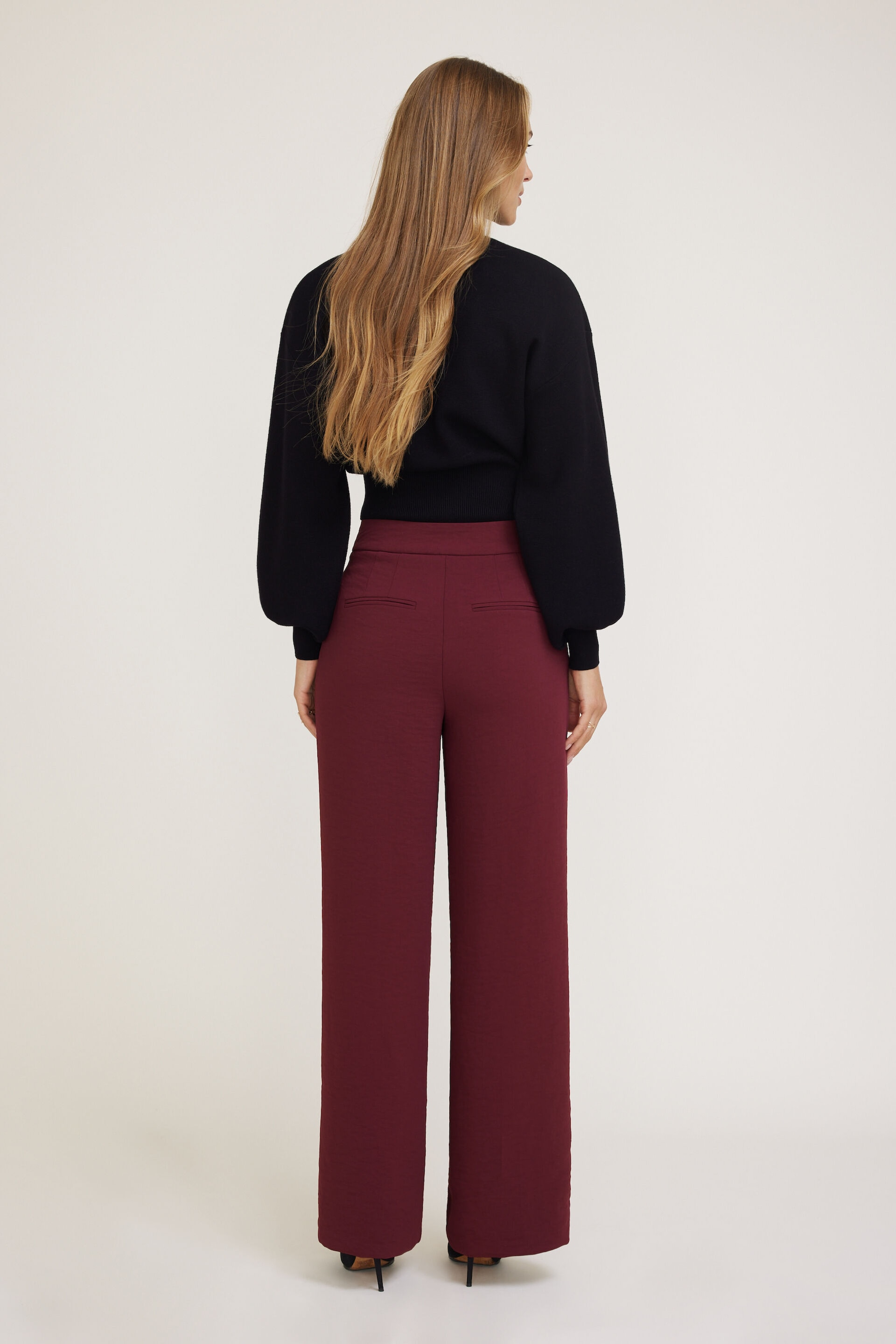 Yasmin Airflow Straight Leg Pants