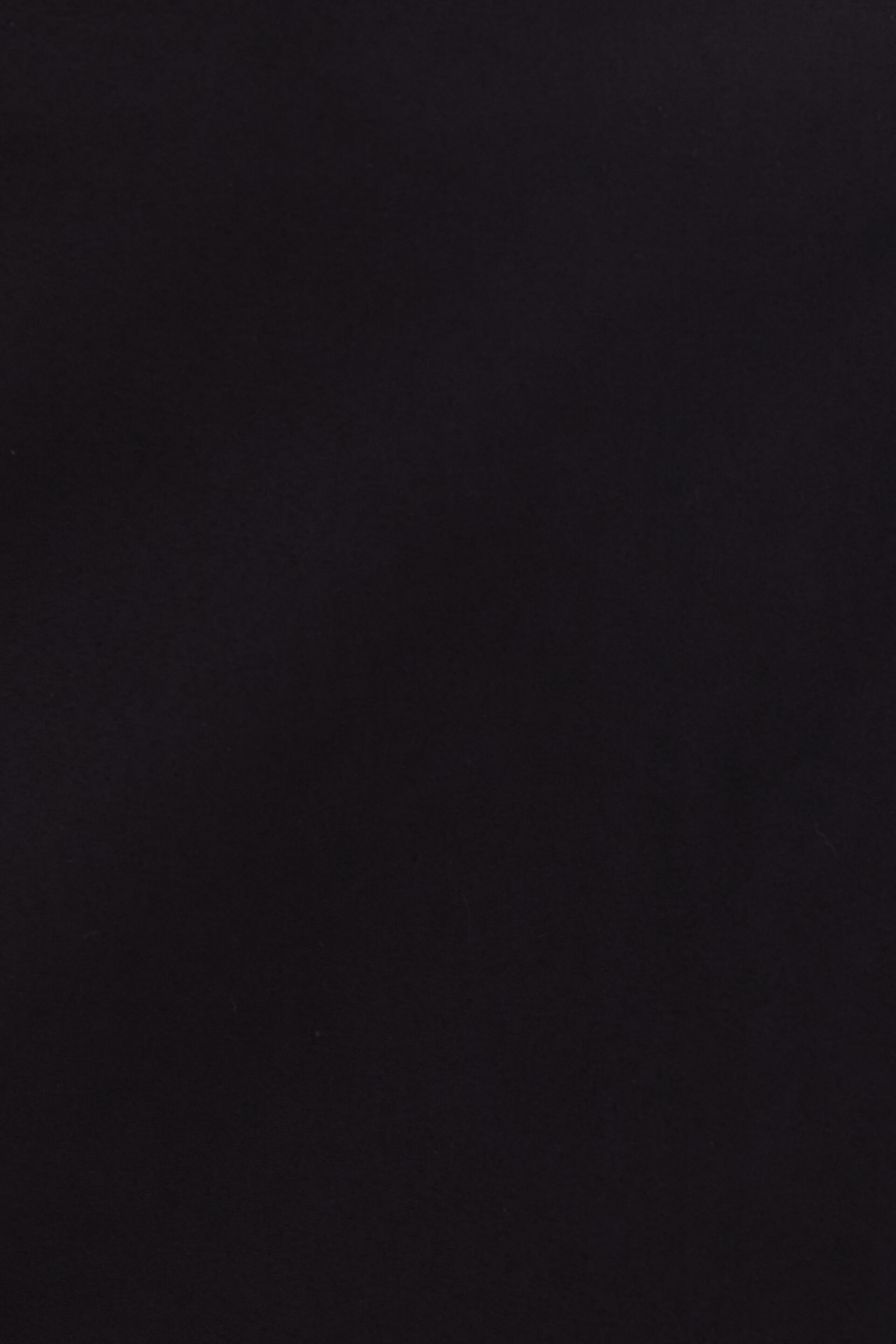 Jupe-short asymétrique avec petite ceinture