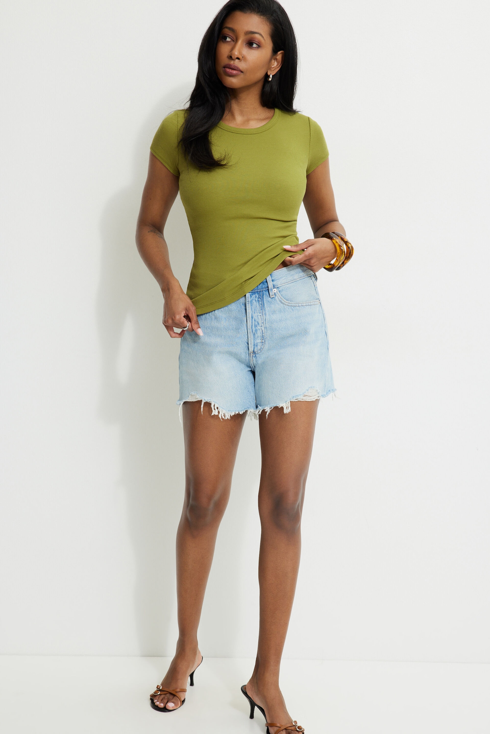 T-shirt côtelé à col rond Olive