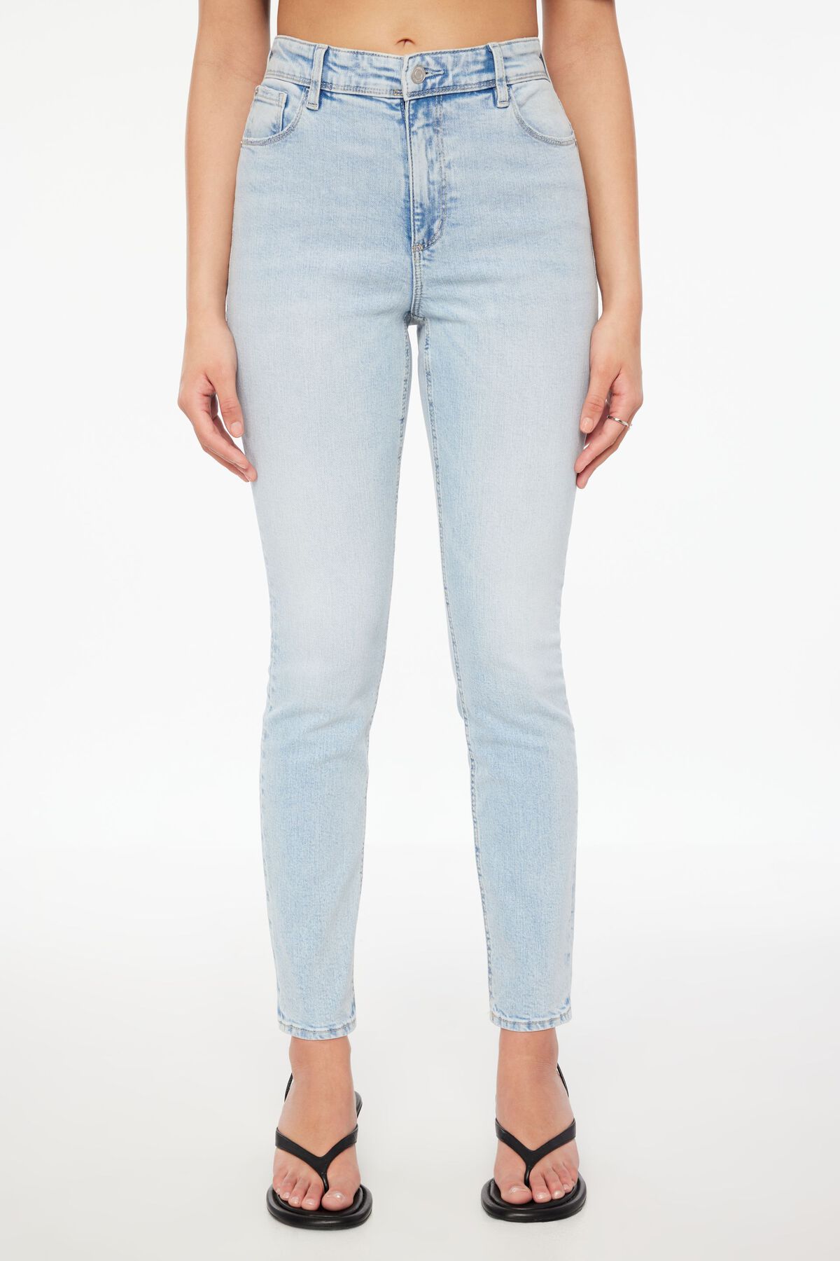 Dynamite Kate High Waisted Skinny Jeans. 3