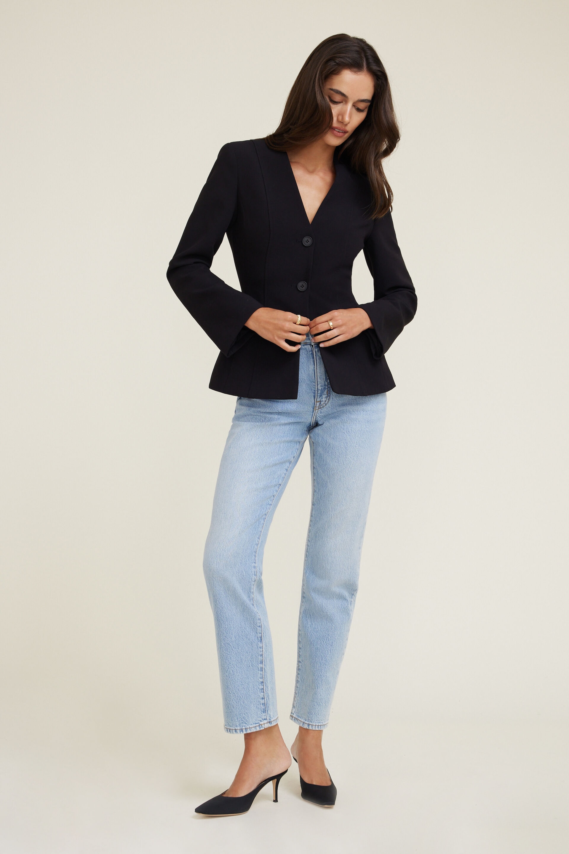 Hourglass Blazer Black | Dynamite