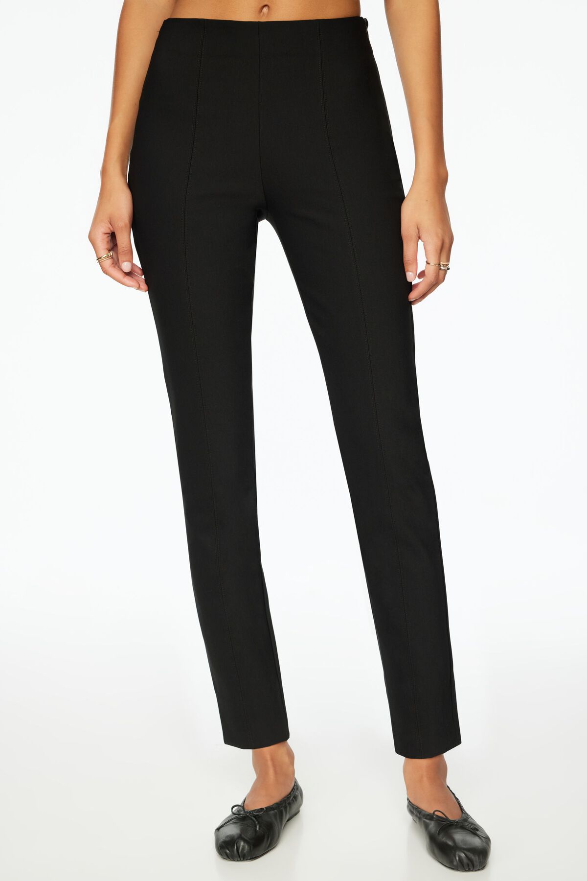 Dynamite Bella Stretch Skinny Pants. 2 Dynamite Bella Stretch Skinny Pants. 2