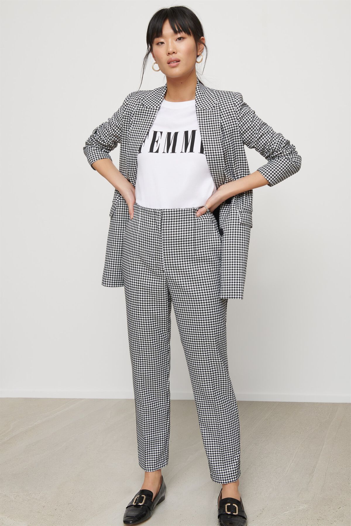 Kendall HighRise Gingham Pant Dynamite