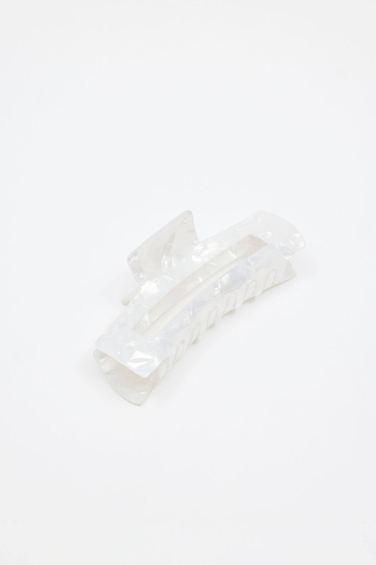 Dynamite Super Sized Rectangle Claw Hair Clip. 1