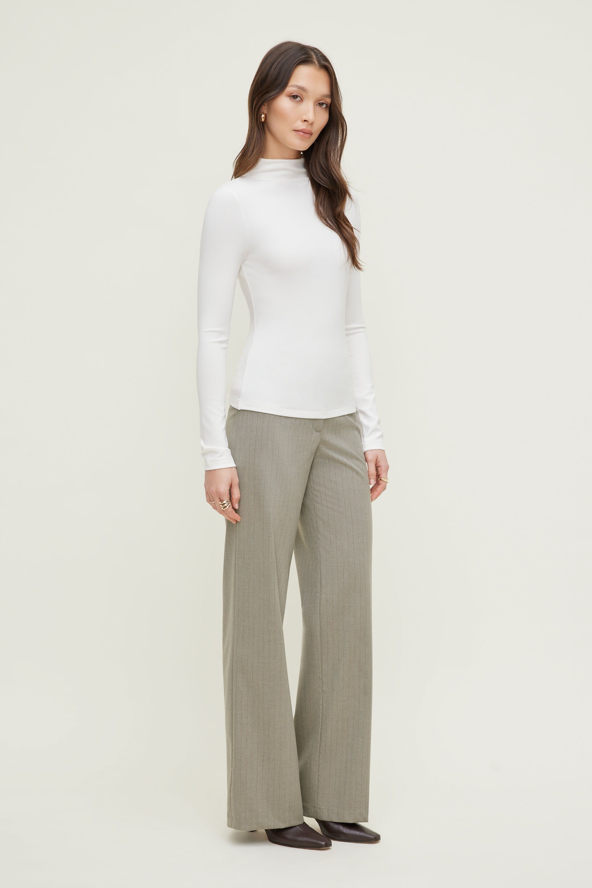 Haut à col montant et manches longues