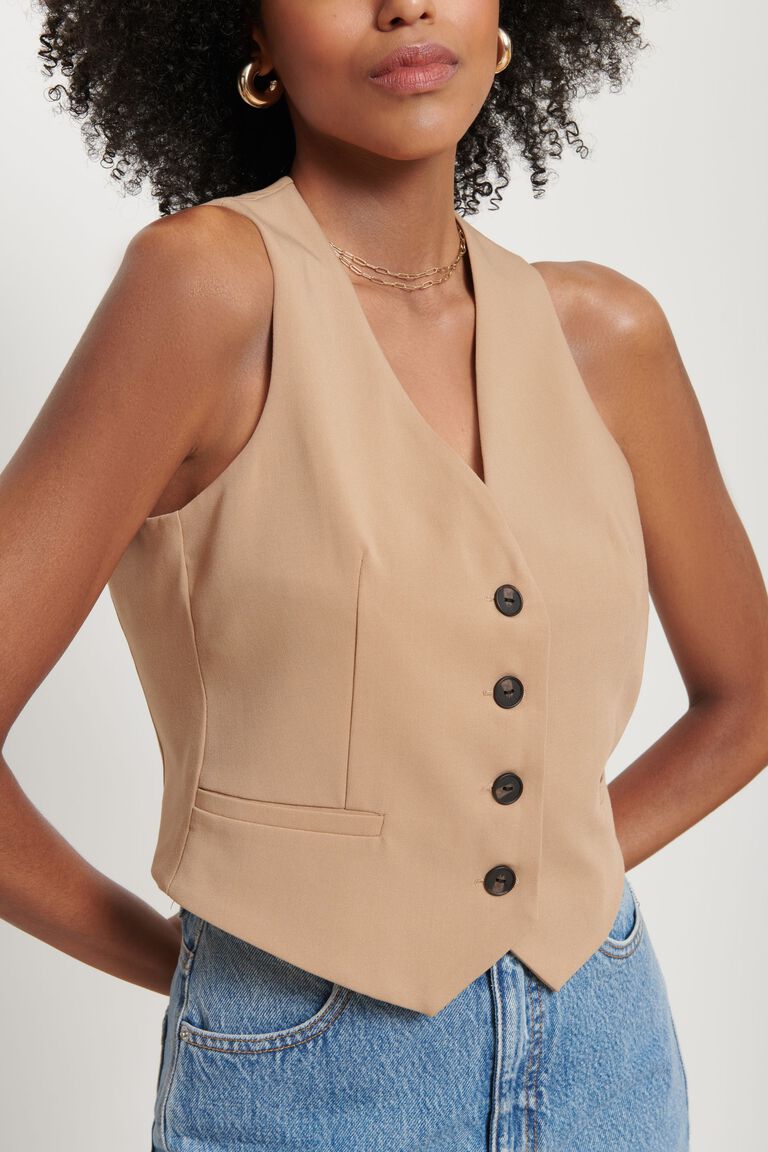 Dani Sleeveless Vest Dynamite