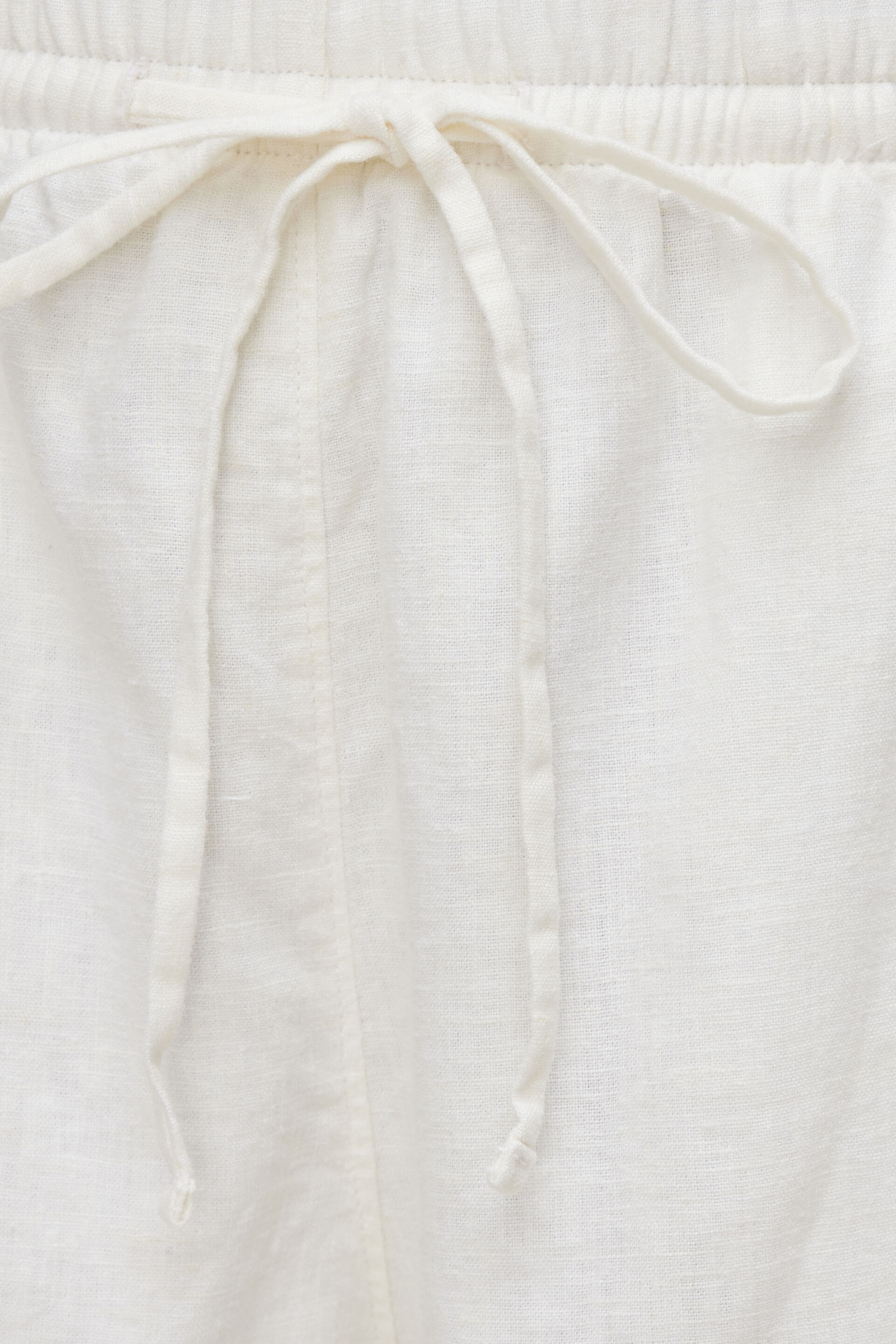 Linen Pull On Shorts