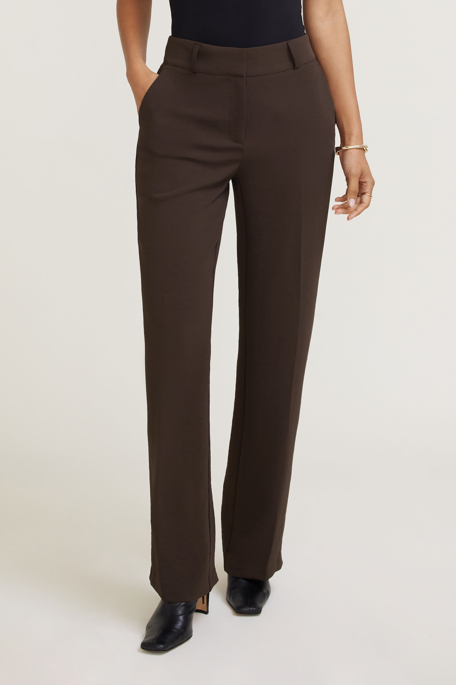 Camelia Airflow Clean Straight Leg Pants