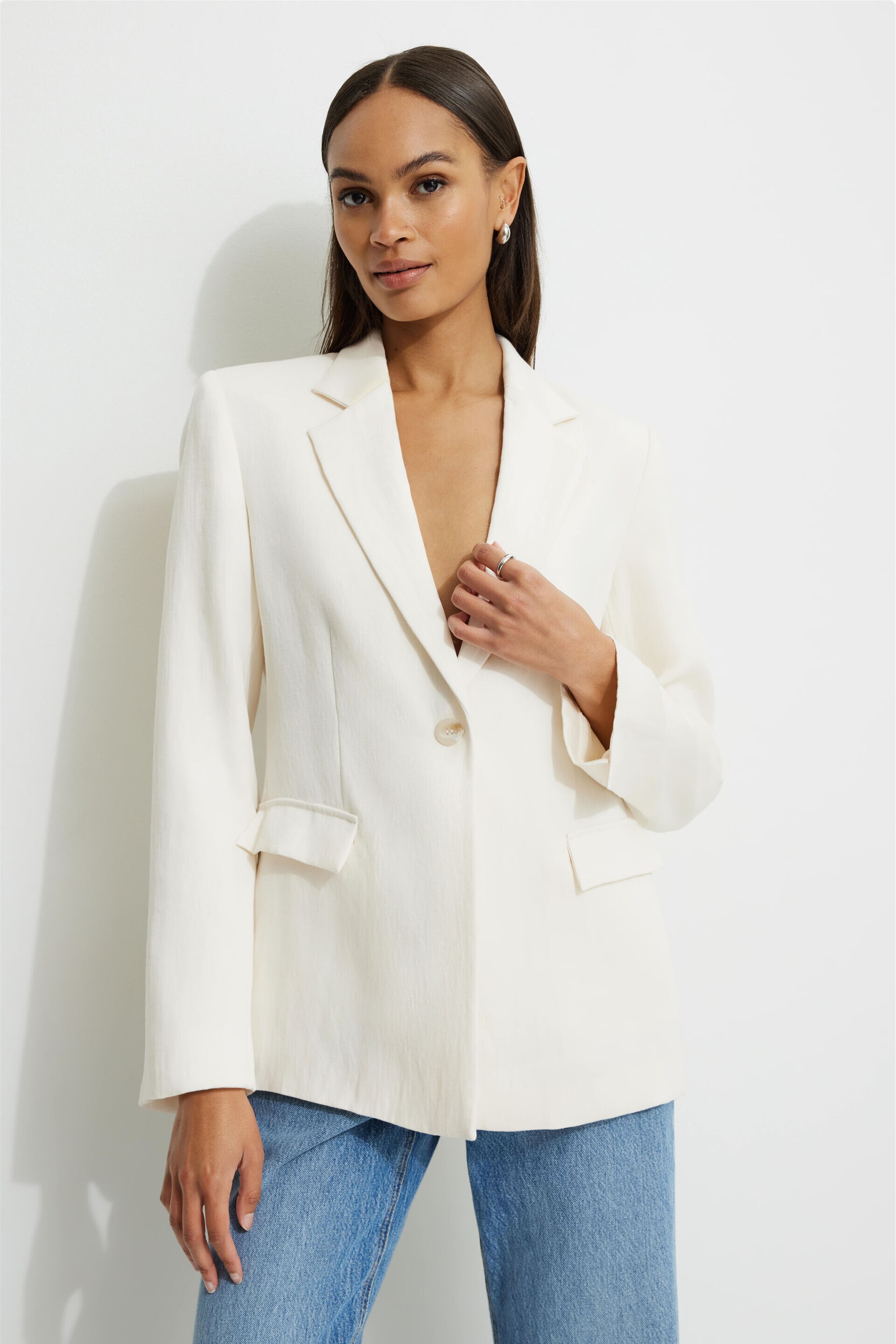 Straight Single Breasted Blazer