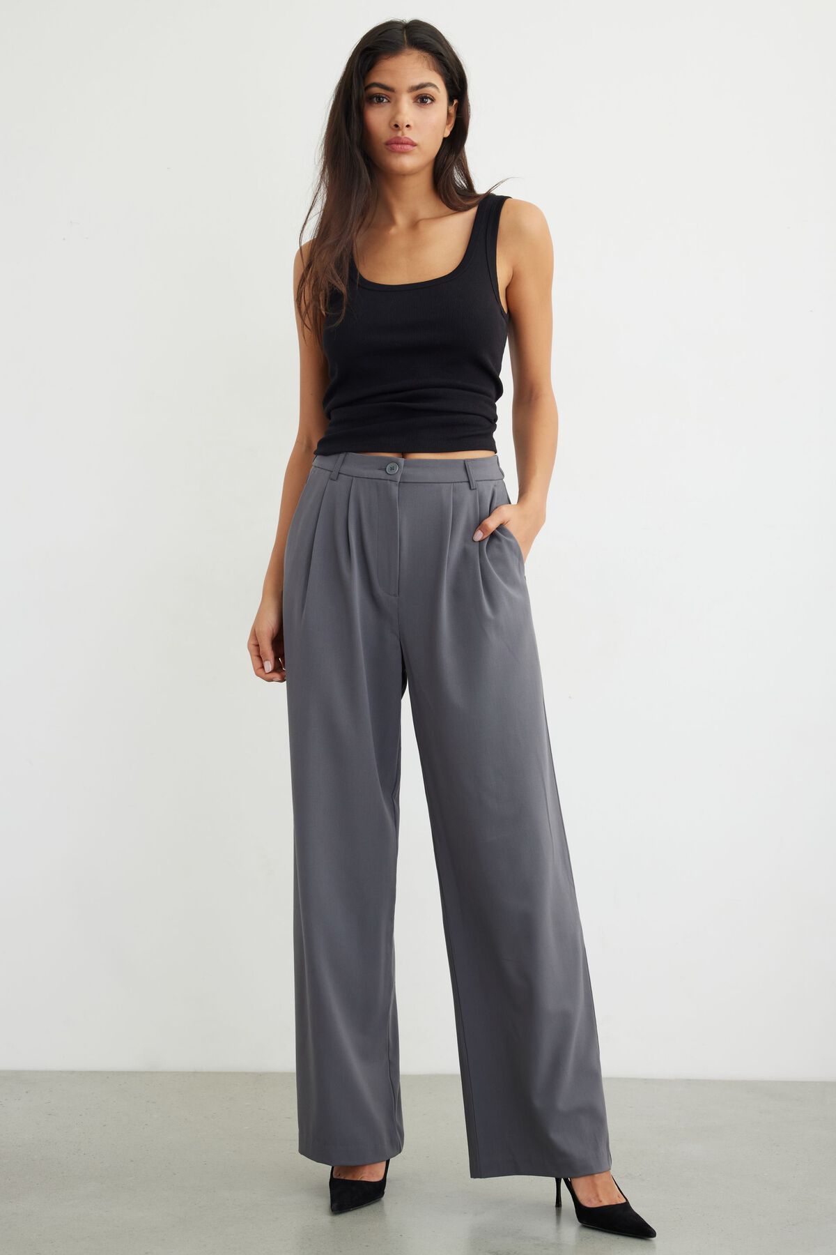 Dynamite Lila Straight Pants. 2 Dynamite Lila Straight Pants. 2