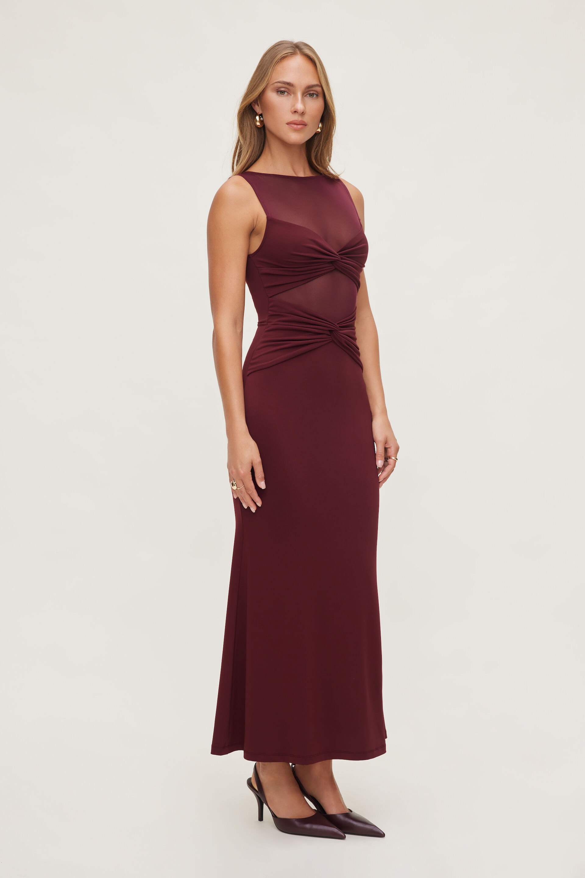 Robe maxi torsadée sculptante