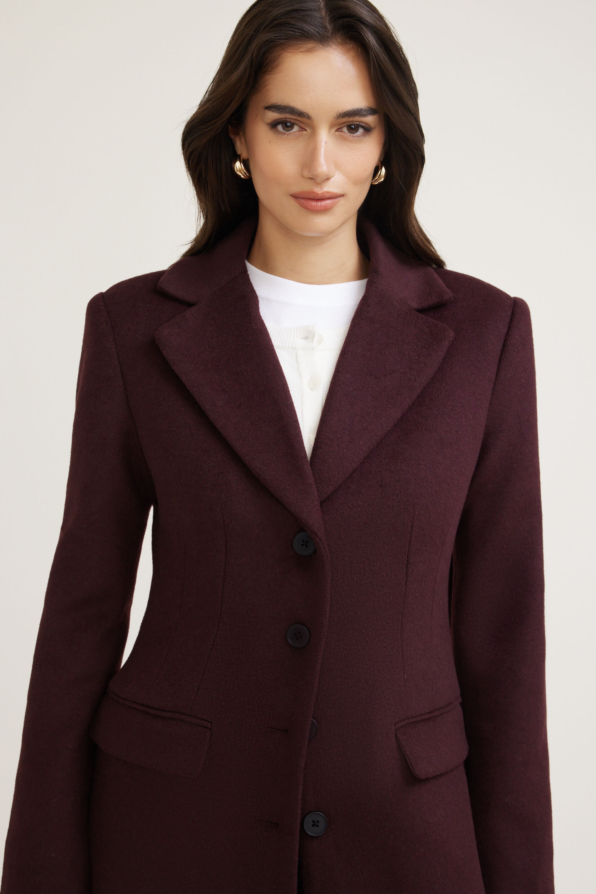 Manteau de laine cintr