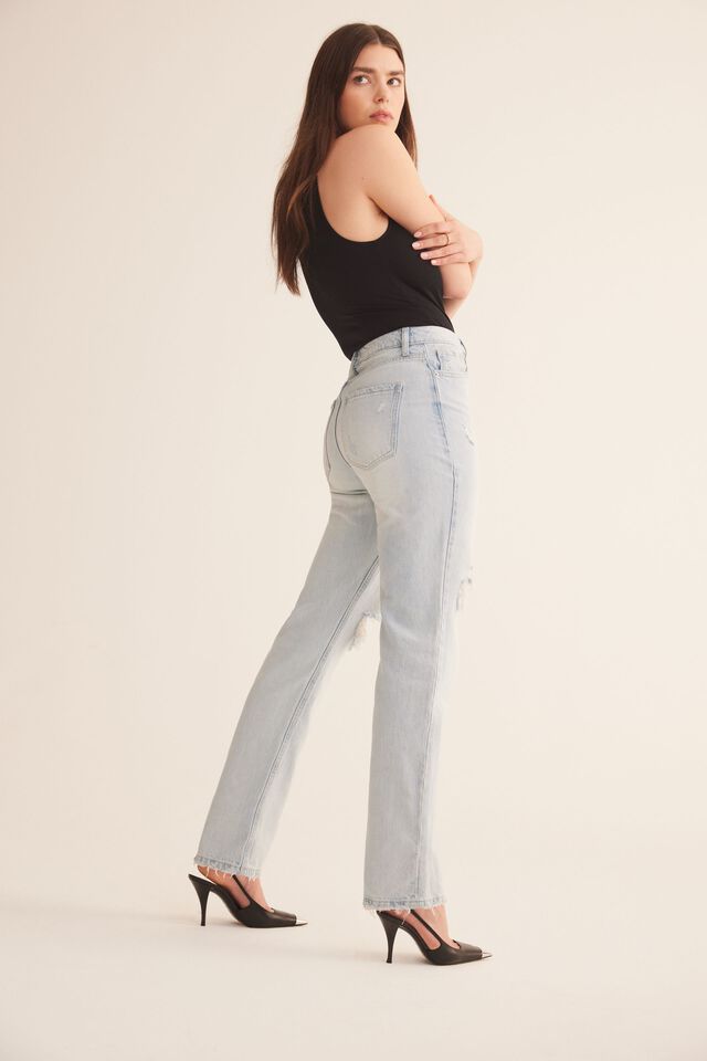 Irina Straight Leg Jeans | Dynamite