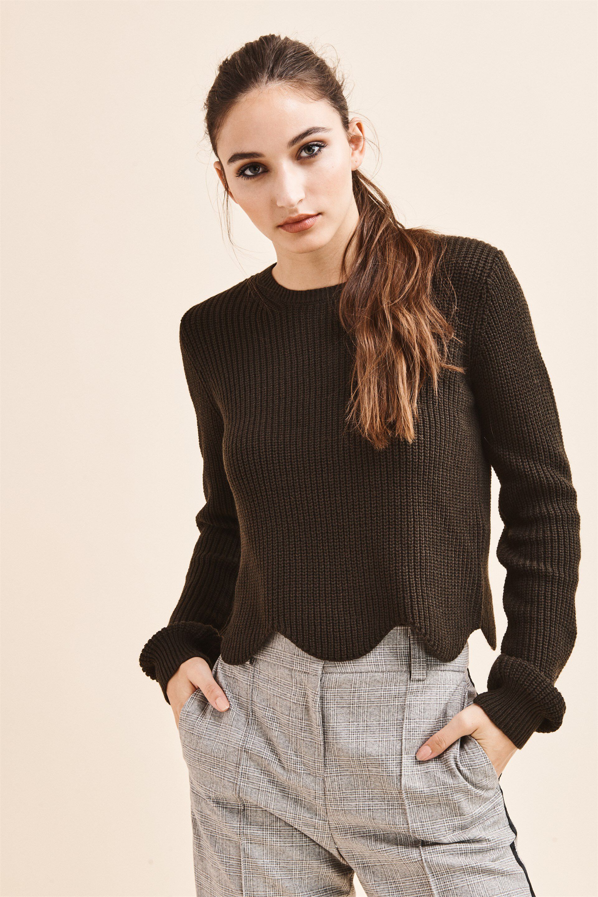 Sweater With Scallop Detail Green | Dynamite