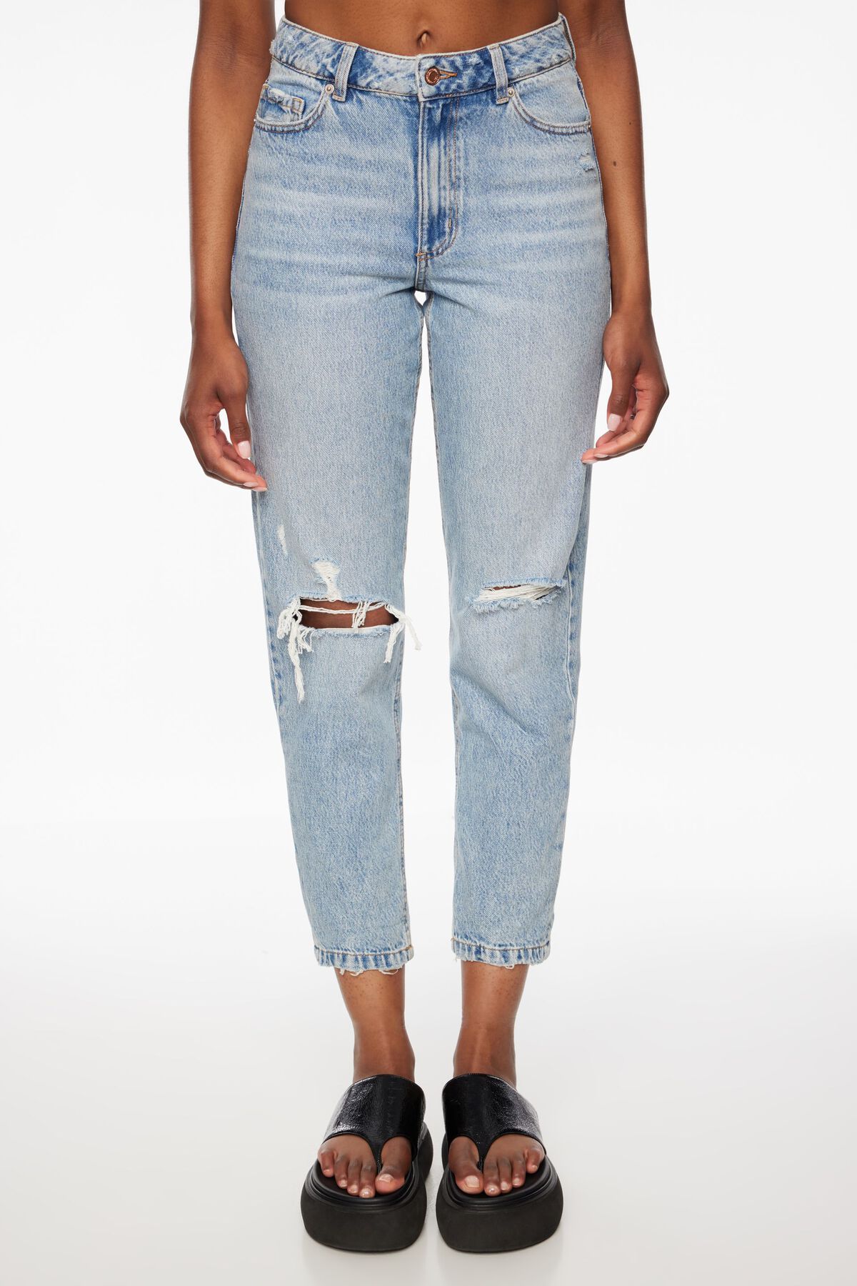 Dynamite Claudia Ultra High Waisted Jeans. 2