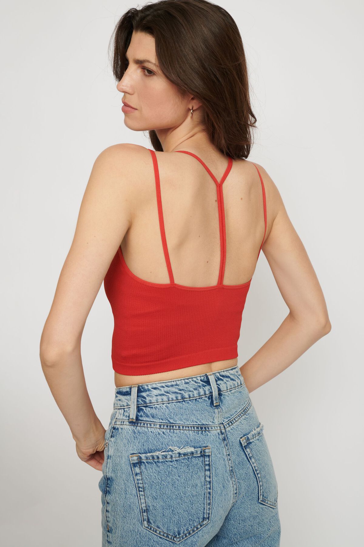 Dynamite Seamless V-Neck Crop Top. 2