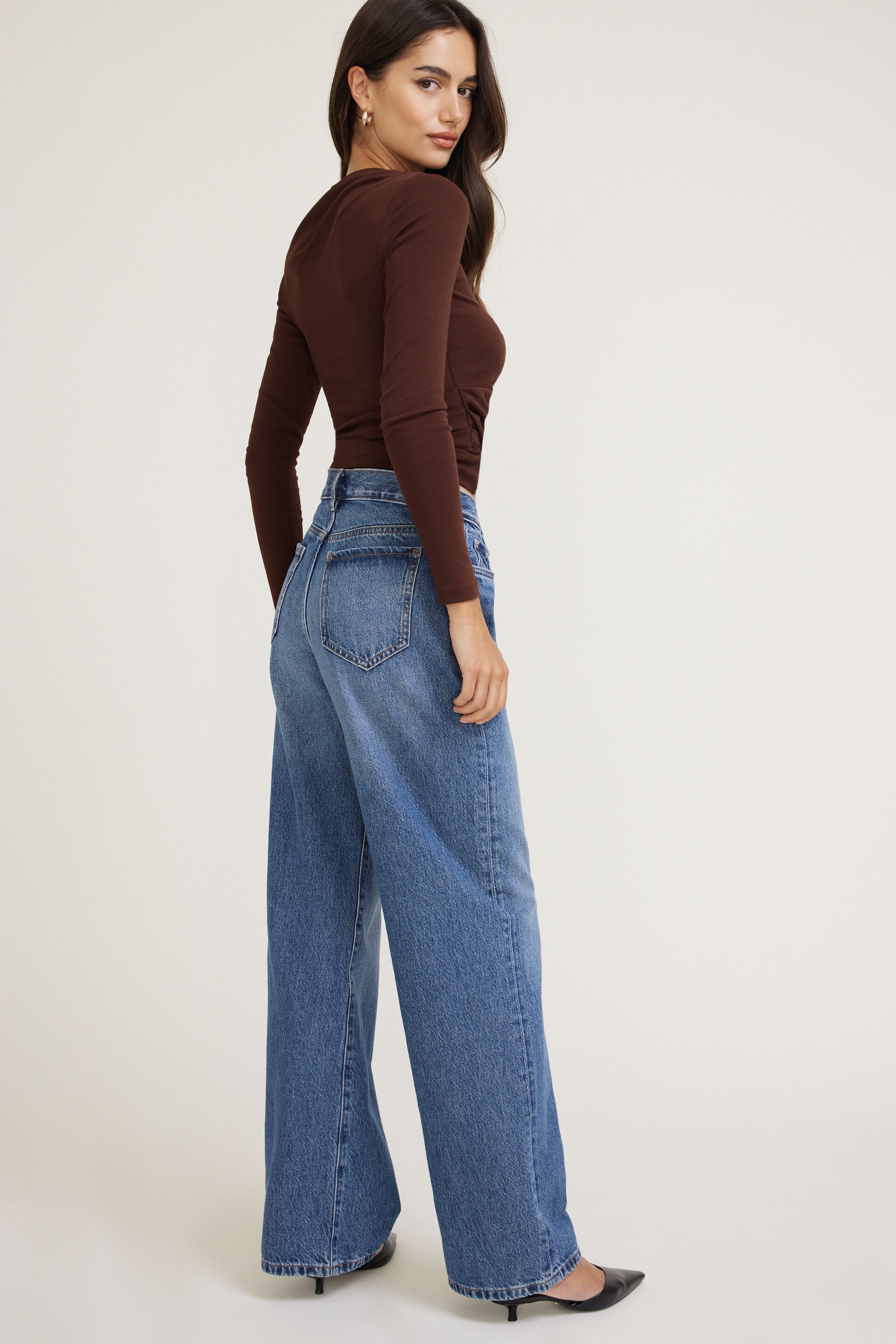 Sydney Mid Rise Baggy Fit Jeans