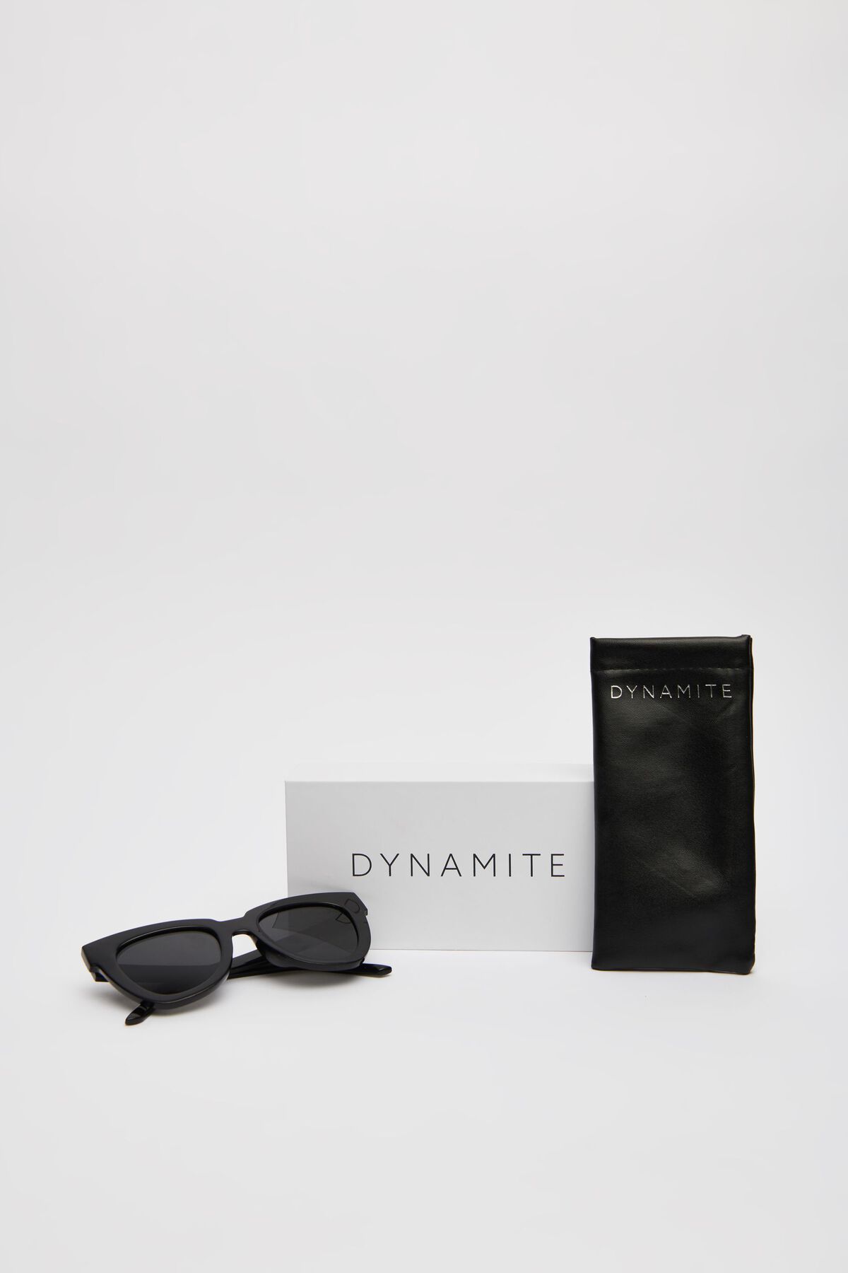 Dynamite Oversized Wayfarer Sunglasses. 10