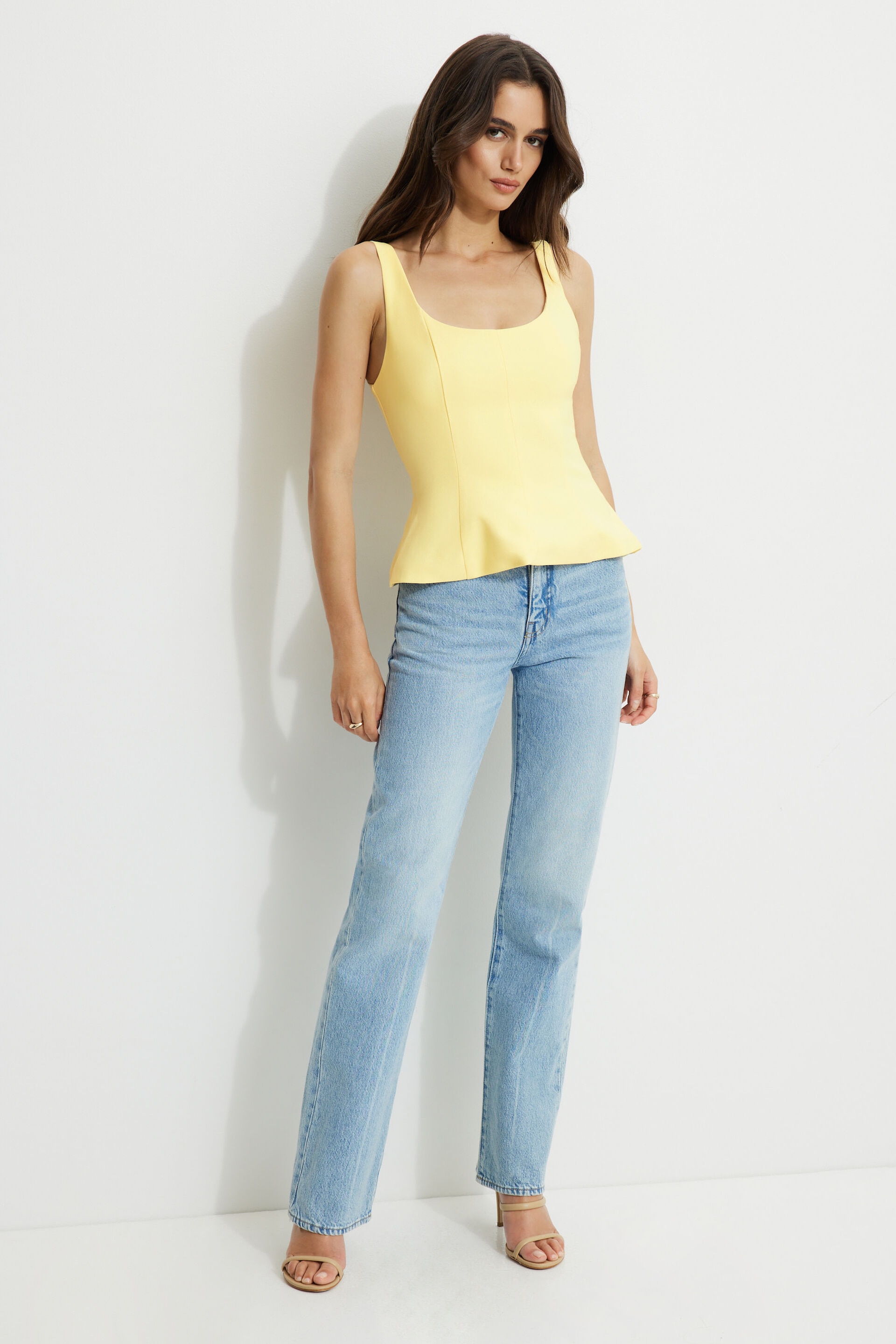 Haut à basque col carr