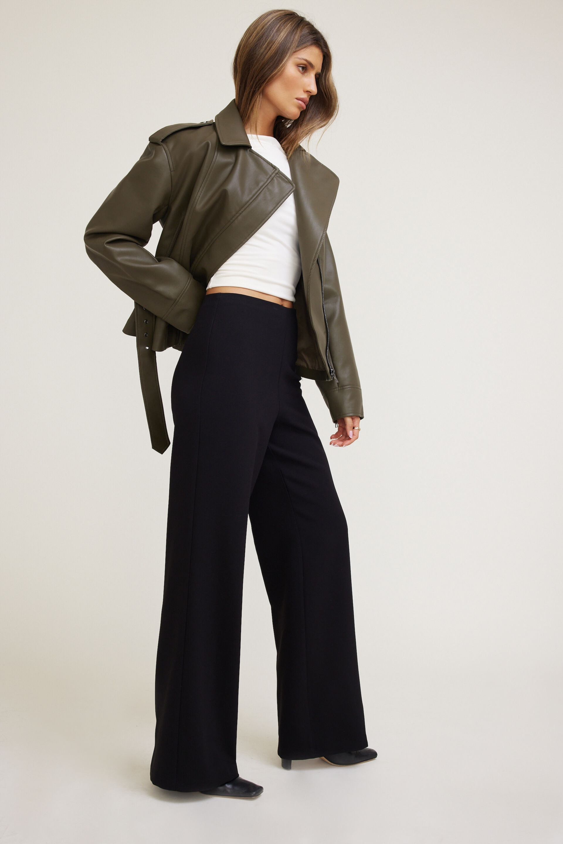 Clean Wide Leg Pants