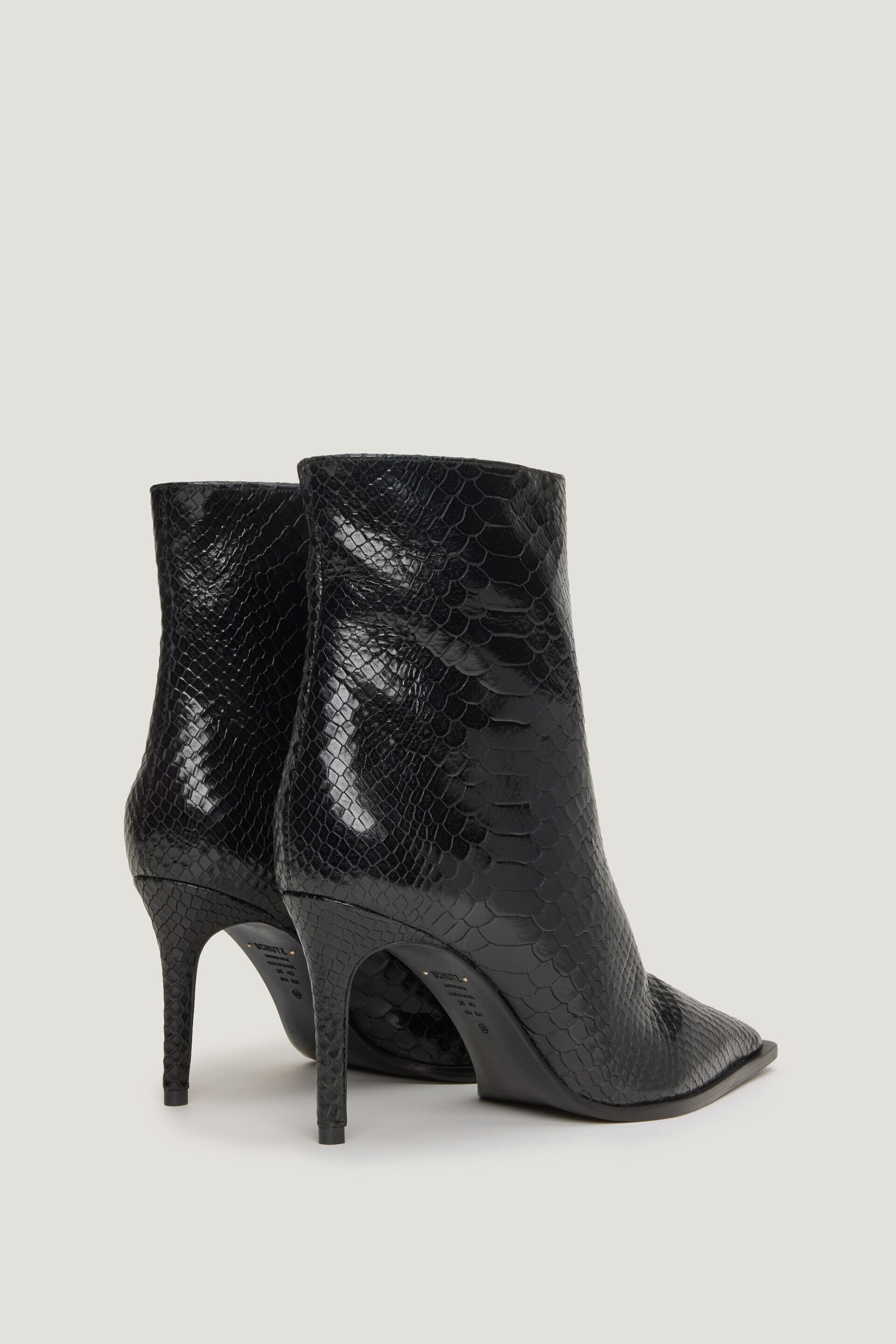 SCHUTZ | Mary Ankle Boots