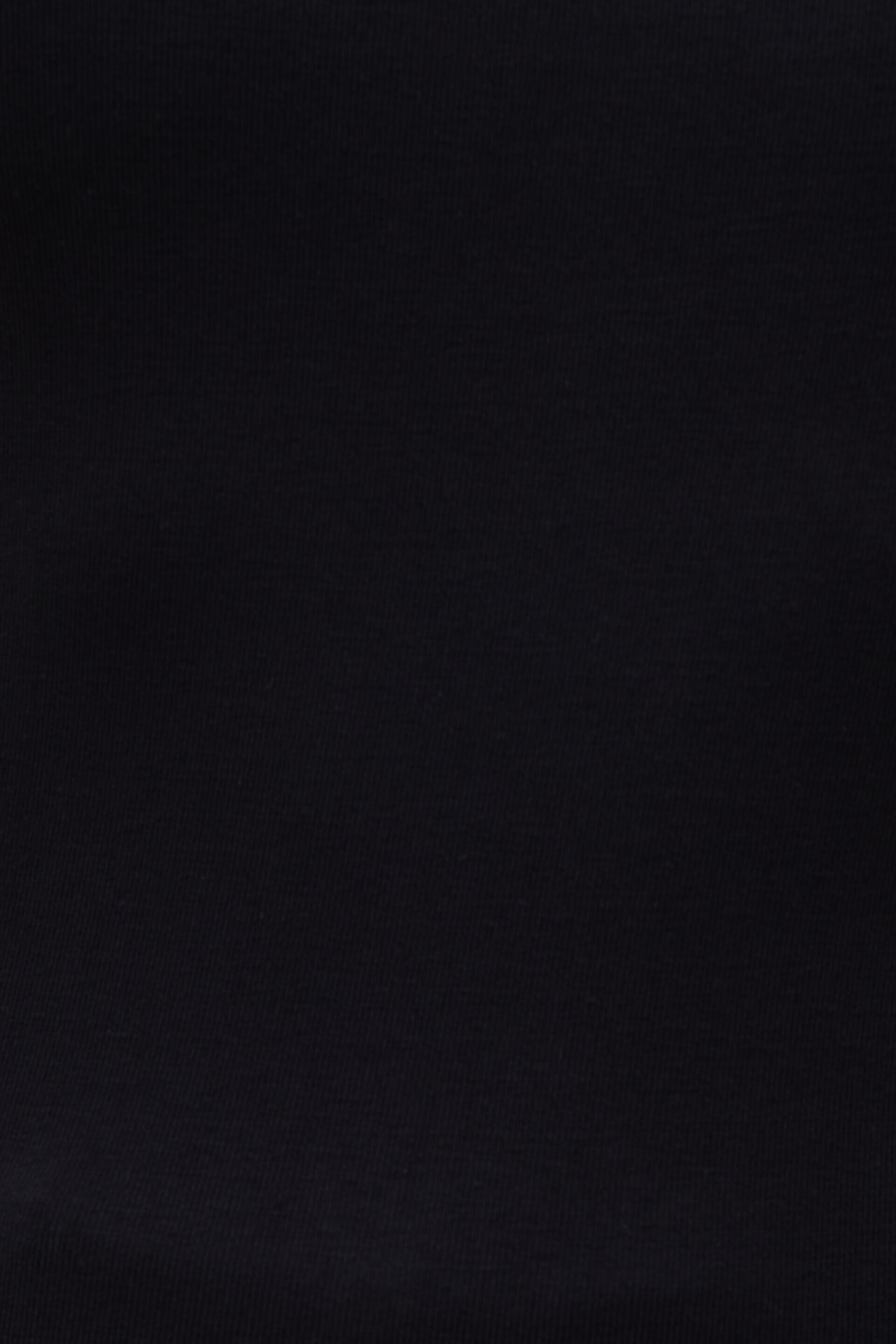 Haut à col montant et à manches longues