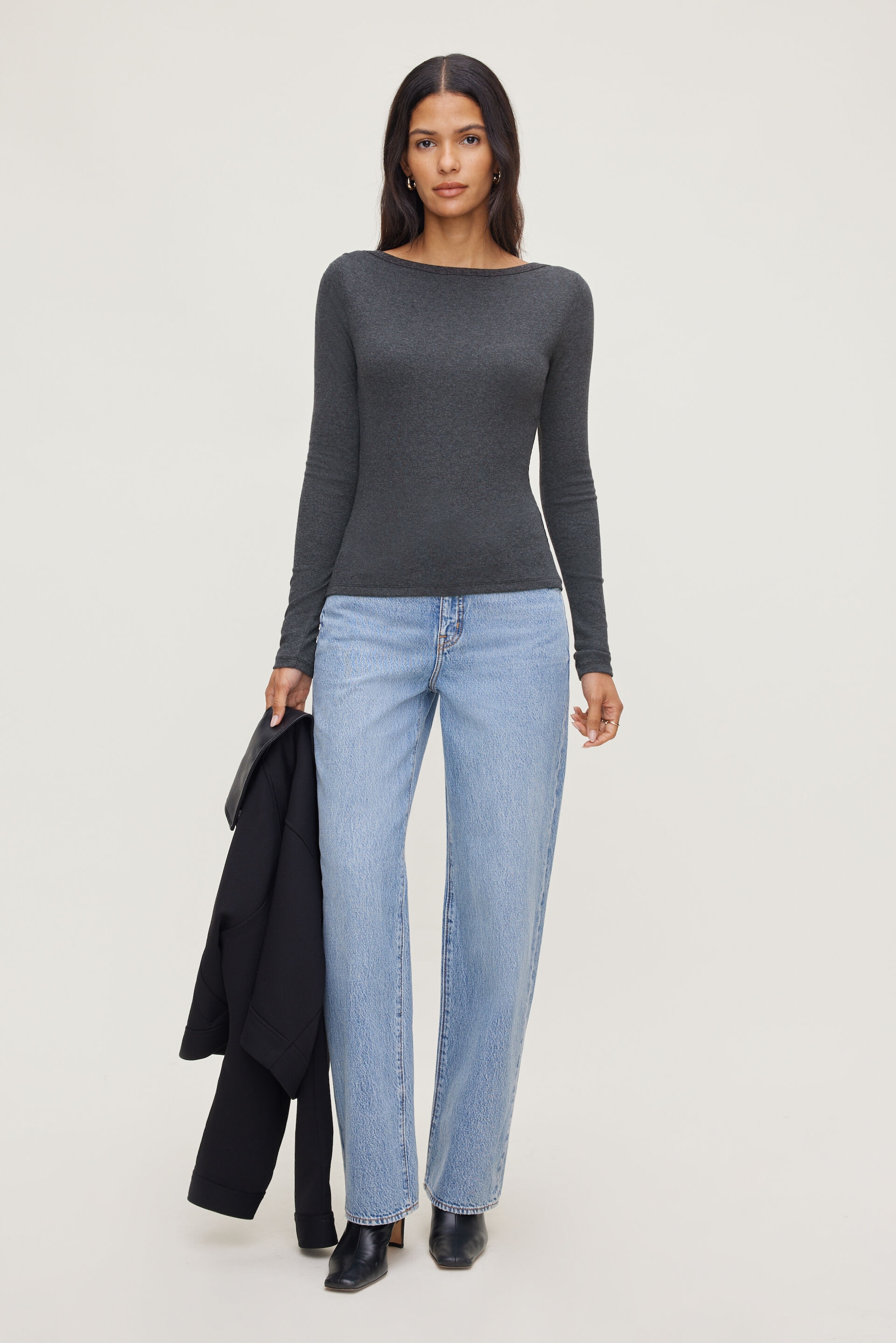 ディアンテ DIANTE Logo offshoulder sweat tops OFF SHOULDER SWEAT トップス DIANTÉ】 LOGO OFF-SHOULDER SWEAT