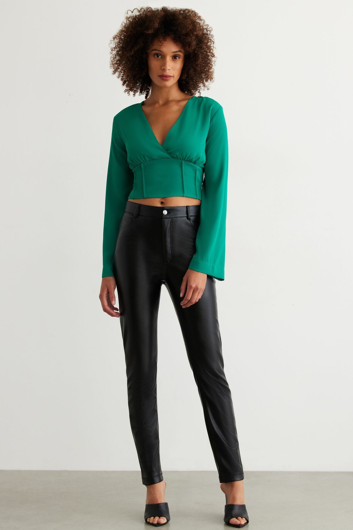 Dynamite V-Neck Long Sleeve With Corset Waist. 2