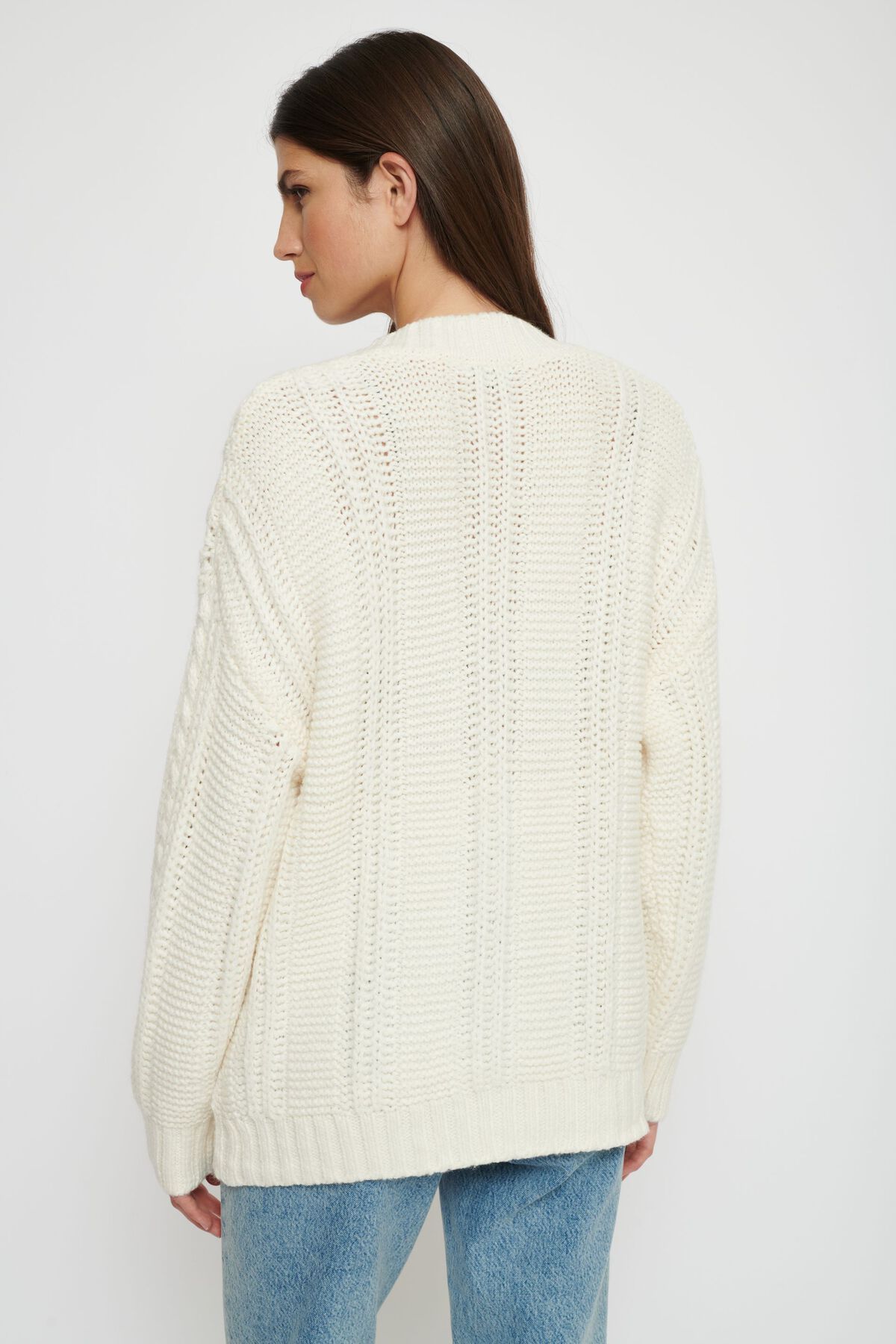 Dynamite Oversized Cable Cardigan. 4