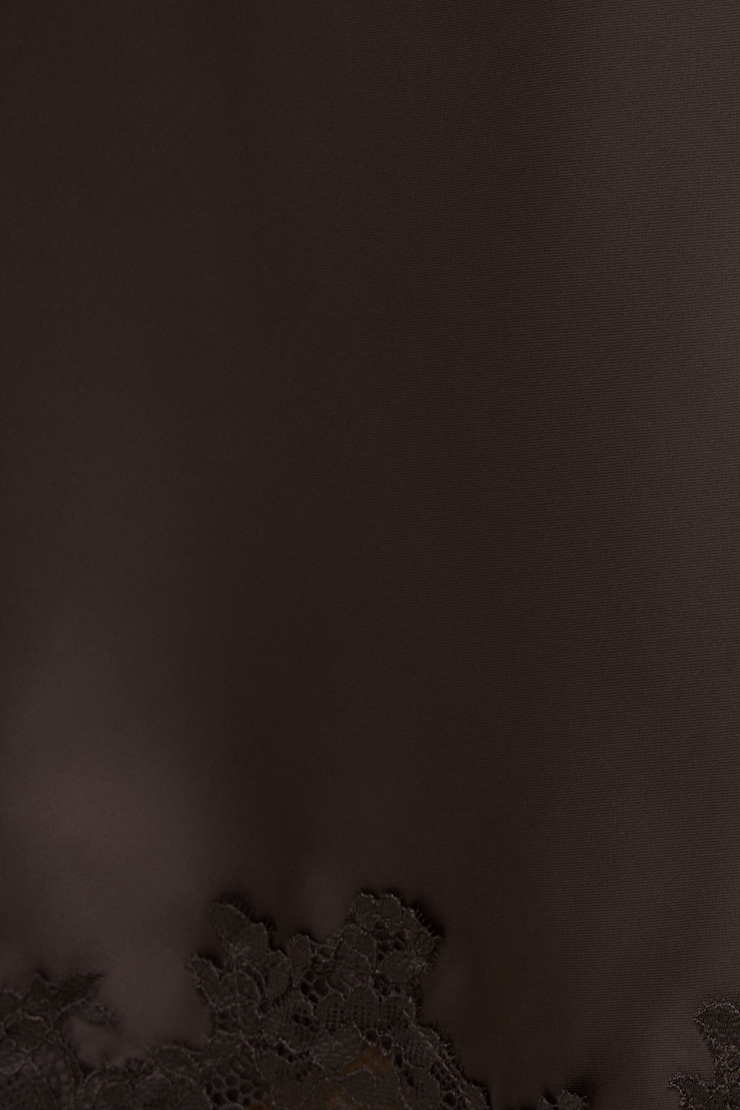 Minijupe en satin et dentelle