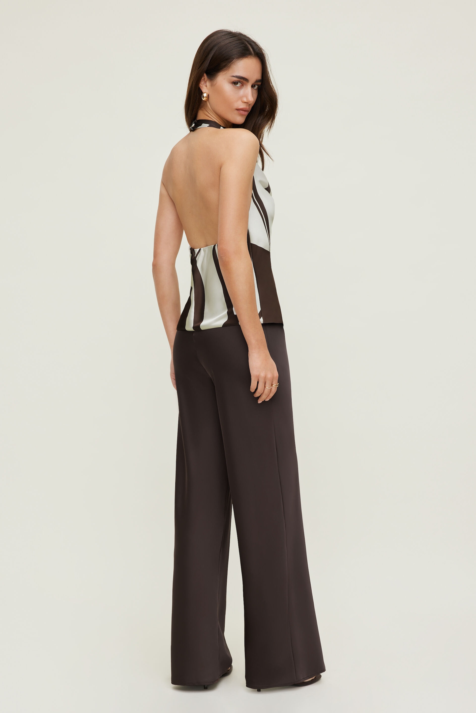 Blouse licou à col châle en satin Camila