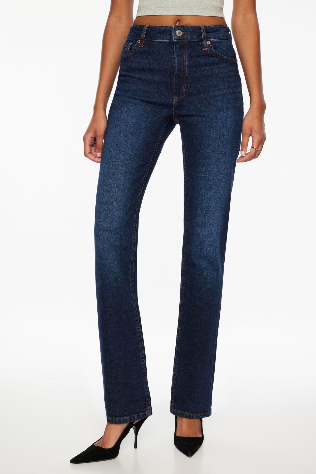 Dynamite Chiara Slim Straight Jeans. 2