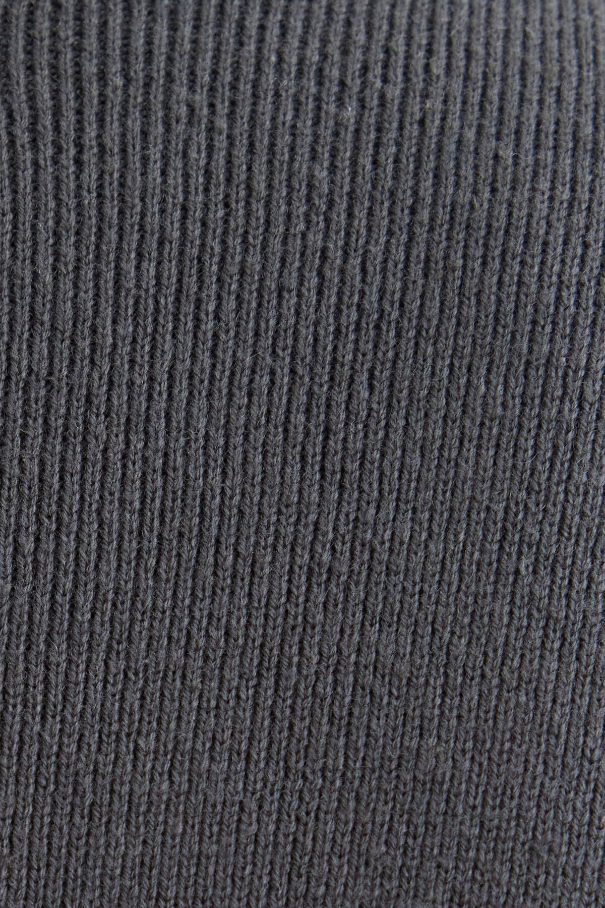 Dynamite Essentiæls | The Soft Turtleneck Sweater. 4