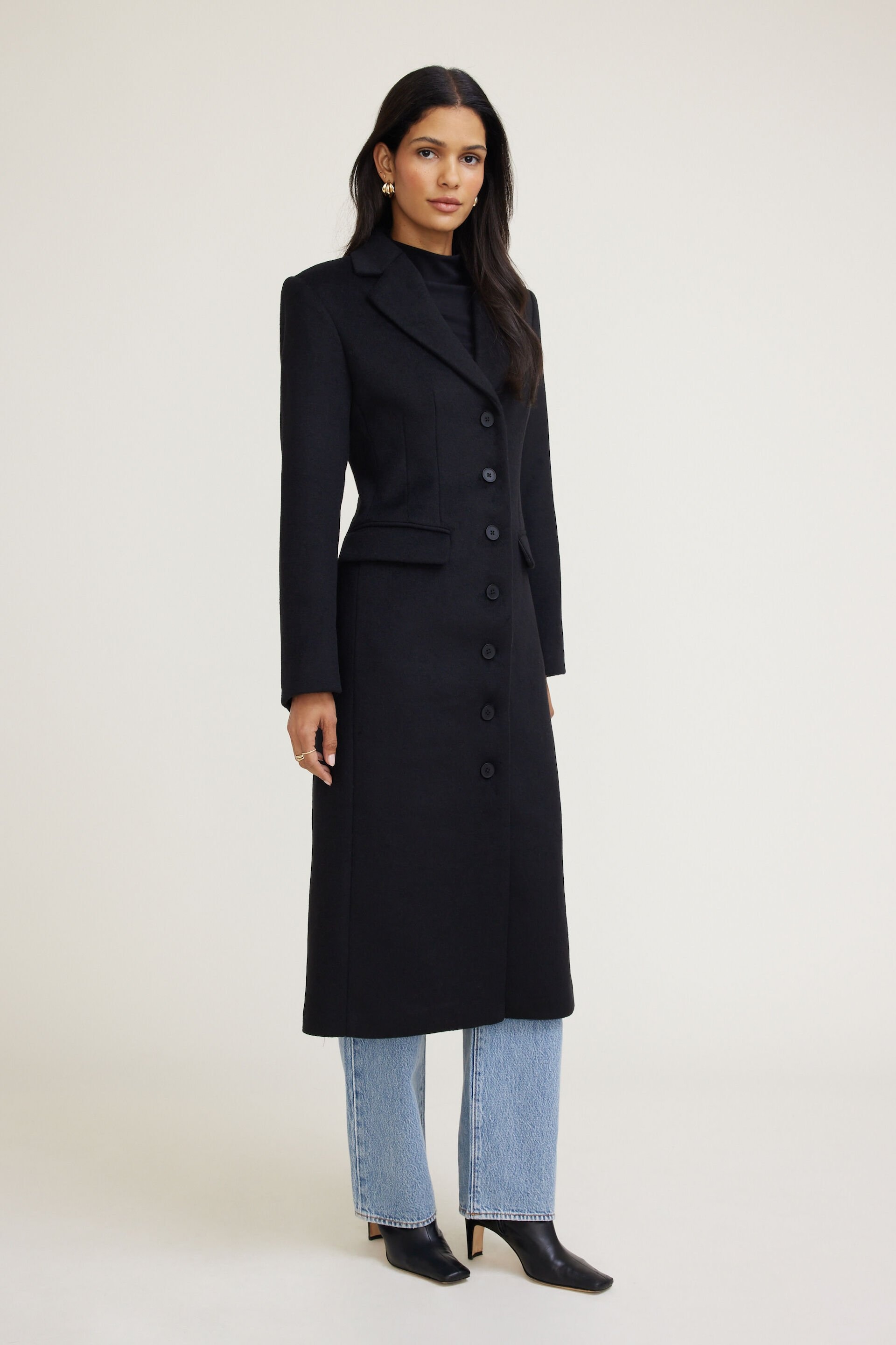 Manteau de laine cintr