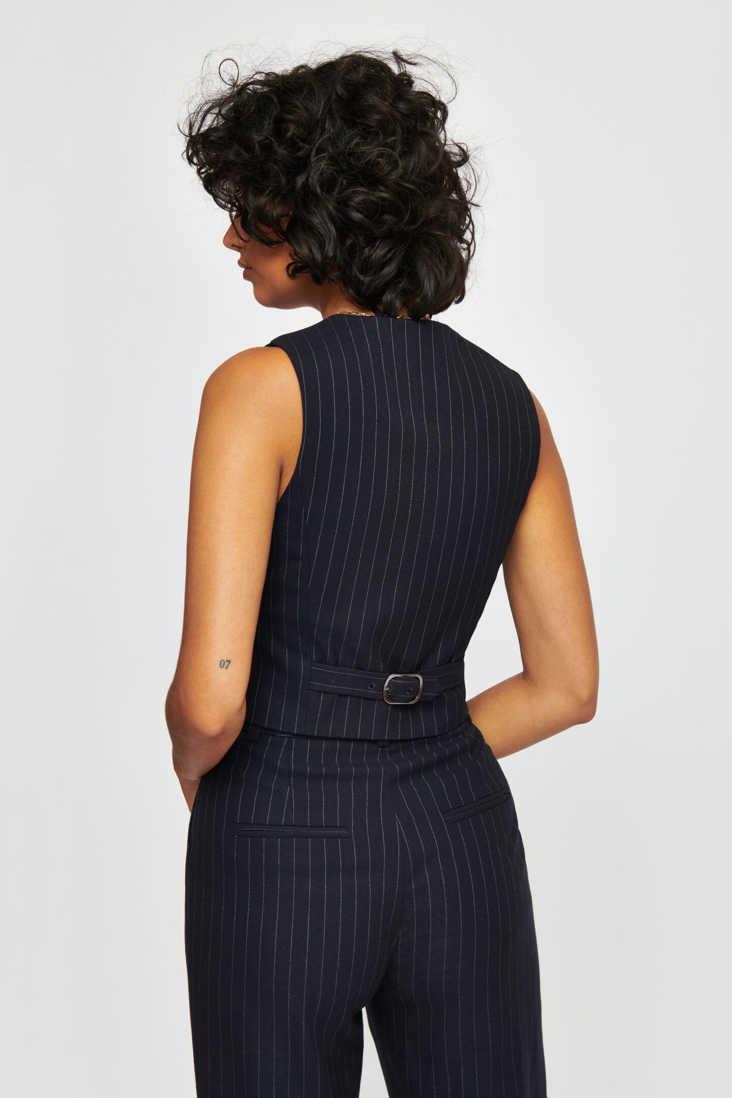 Dani Sleeveless Vest Dynamite