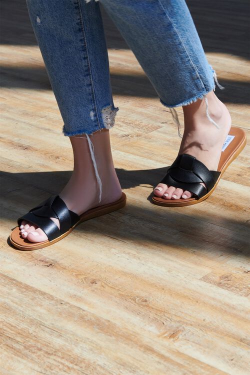 STEVE MADDEN Vivien Sandal Black Dynamite