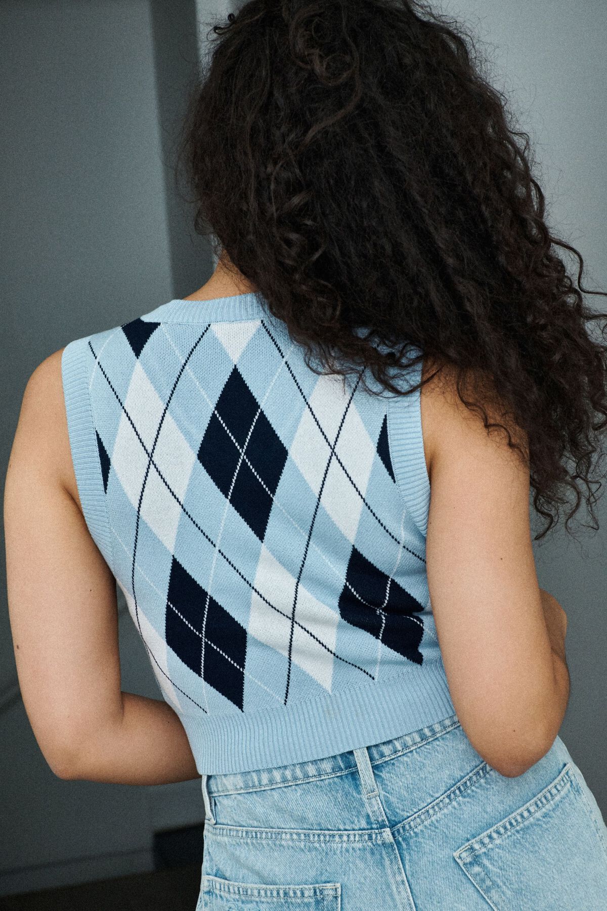 Dynamite Argyle Vest. 3