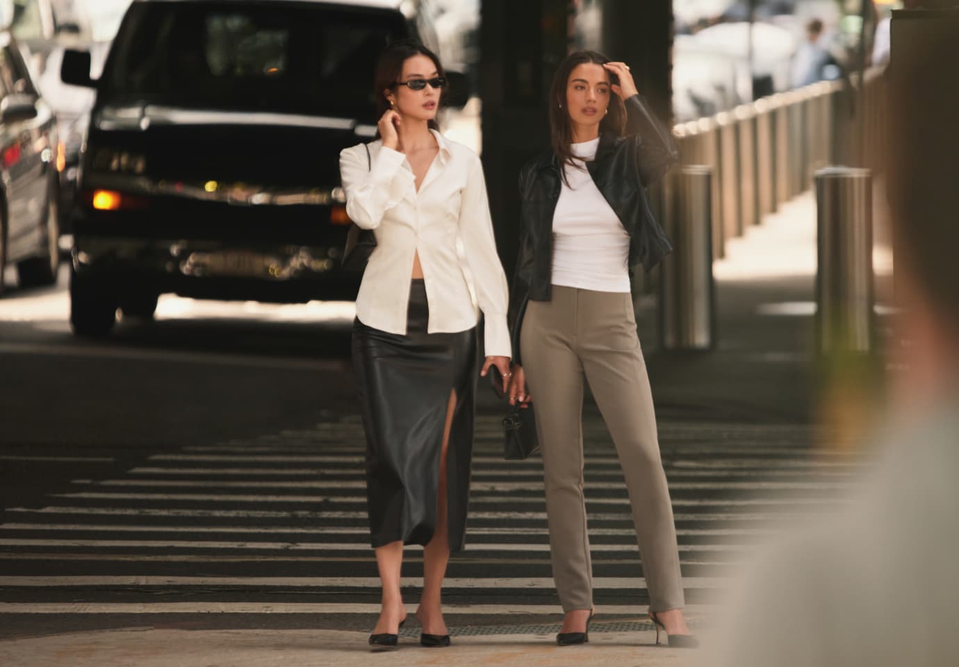 Kendall Side Zip Slim Pants Beige | Dynamite